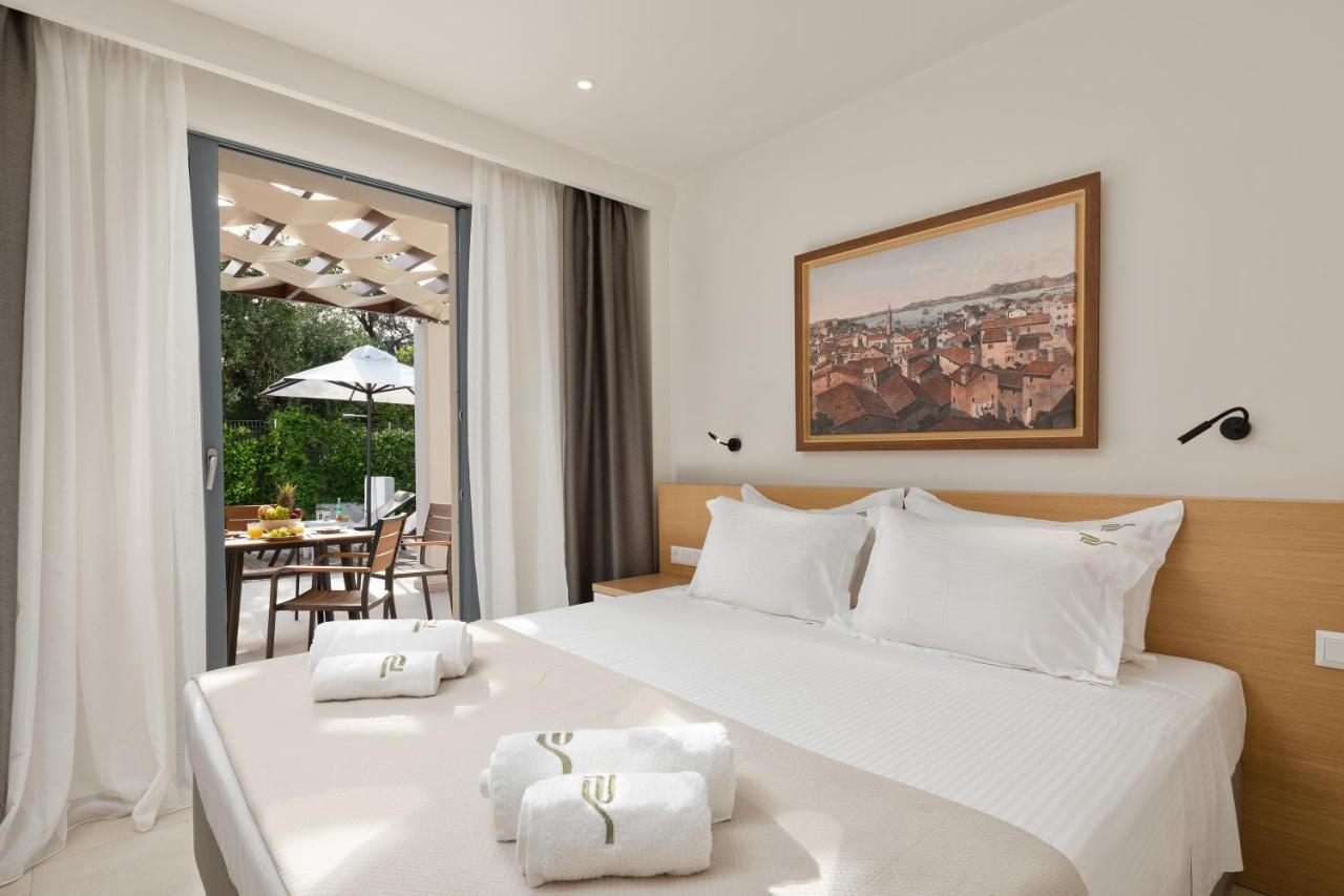 Perithia Suites Dış mekan fotoğraf